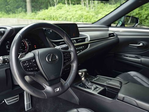 Used 2021 Lexus ES 350 F Sport w/ Accessory Package FWD image 16