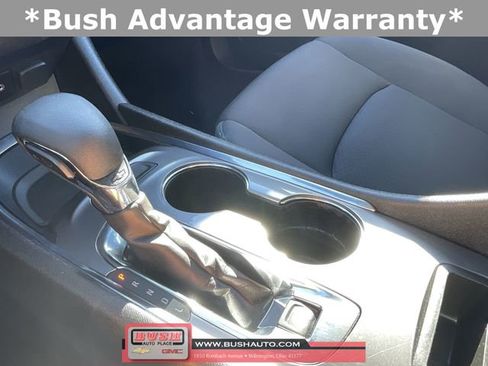 Used 2023 Chevrolet Malibu LT image 16