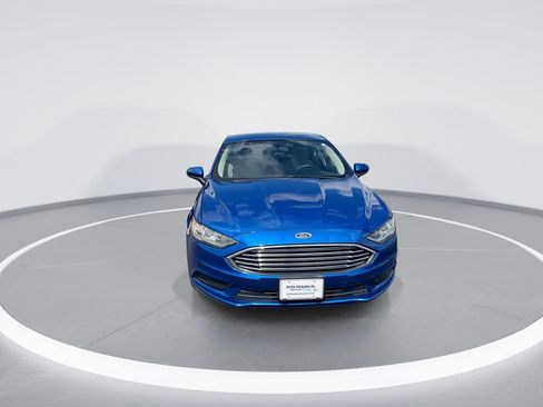 Used 2018 Ford Fusion S FWD image 3