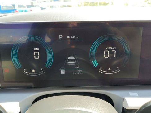 Used 2025 Hyundai Tucson SEL AWD/4WD image 13