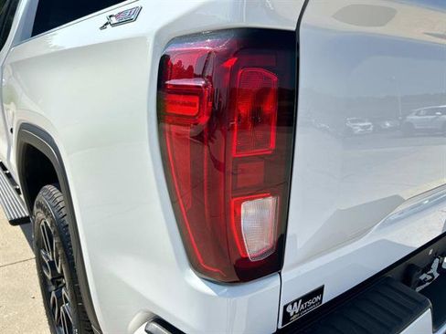 Certified 2021 GMC Sierra 1500 Elevation w/ X31 Off-Road Package image 11