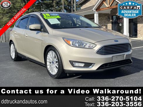 Used 2018 Ford Focus Titanium w/ Titanium Technology Package image 1