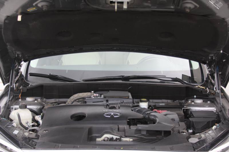 Used 2019 INFINITI QX50 Essential w/ Premium Heat Package AWD/4WD image 17