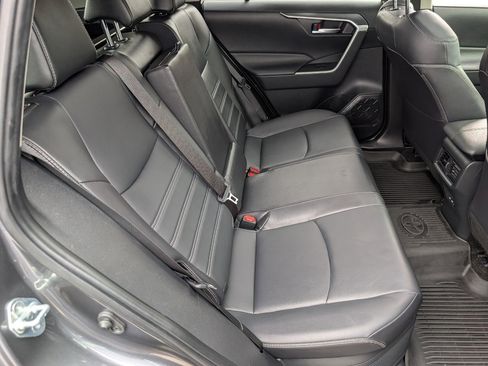 Used 2023 Toyota RAV4 XLE Premium AWD/4WD image 5