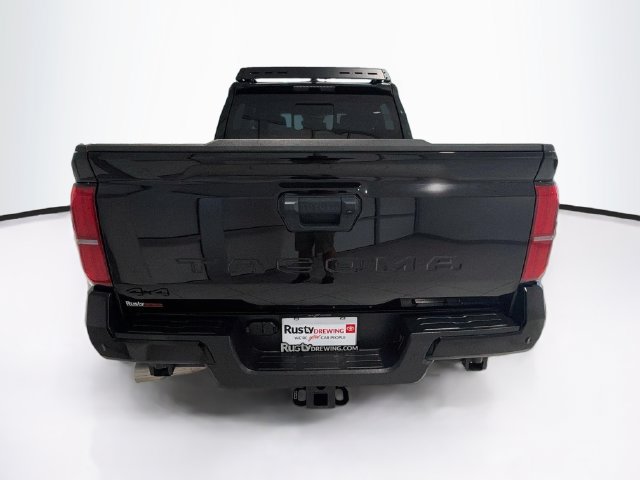Used 2024 Toyota Tacoma TRD Off-Road w/ TRD Off Road Upgrade Package AWD/4WD image 5
