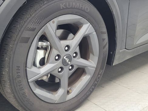 Used 2025 Kia K4 FWD image 31