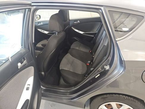 Used 2013 Hyundai Accent GS FWD image 12