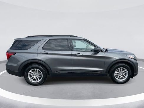 New 2026 Ford Explorer Active image 3