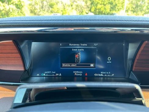 Used 2022 Lincoln Navigator Reserve image 24