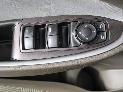 Used 2020 Chevrolet Malibu LS image 32