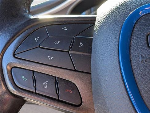 Used 2020 Dodge Challenger SXT image 12