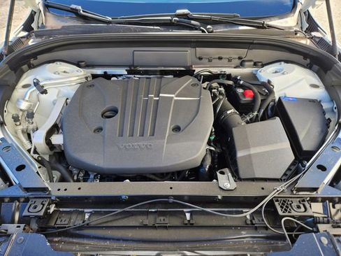 New 2026 Volvo XC60 B5 Plus w/ Protection Package Premier image 19