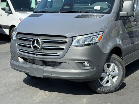 New 2026 Mercedes-Benz Sprinter 2500 image 3