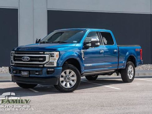 Used 2022 Ford F250 Platinum w/ FX4 Off-Road Package AWD/4WD image 1
