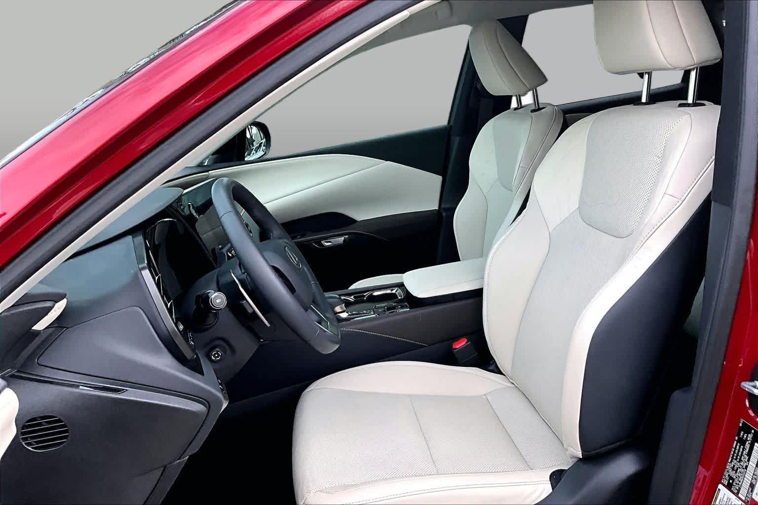 Used 2024 Lexus RX 350 FWD w/ Technology Package image 8