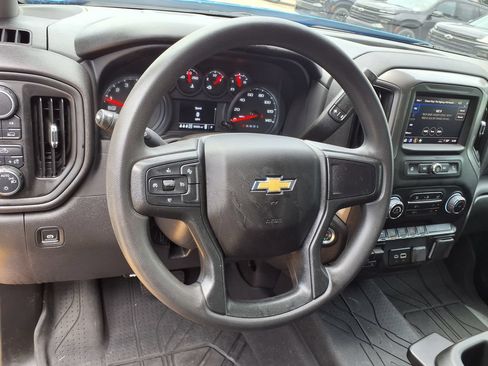 Used 2025 Chevrolet Silverado 1500 Custom AWD/4WD image 22