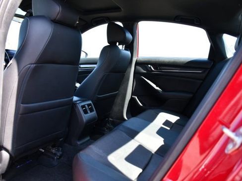 Used 2020 Honda Accord Sport image 14