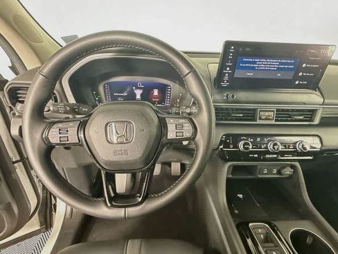 Used 2026 Honda Pilot EX-L image 10