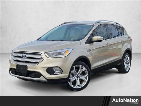 Used 2018 Ford Escape Titanium image 1