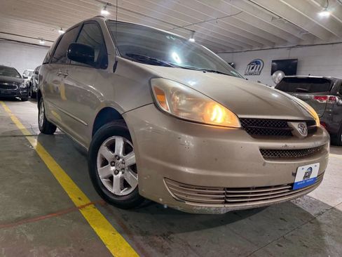 Used 2005 Toyota Sienna LE FWD image 5