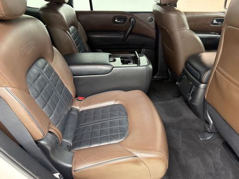 Used 2019 Nissan Armada Platinum w/ Captain's Chairs Package RWD image 33
