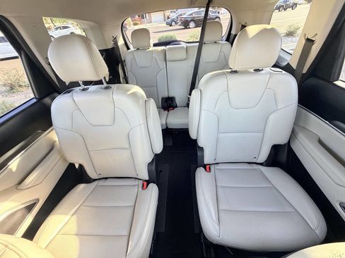 Used 2020 Kia Telluride S AWD/4WD image 17