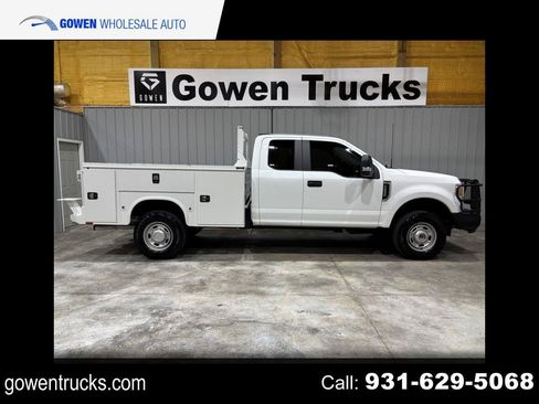 Used 2022 Ford F250 XL w/ Power Equipment Group AWD/4WD image 1