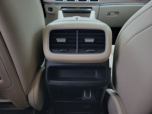 Used 2022 Mercedes-Benz GLE 350 4MATIC image 10