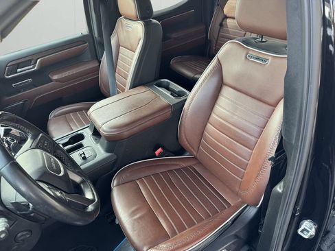 Used 2024 GMC Sierra 1500 Denali Ultimate AWD/4WD image 11