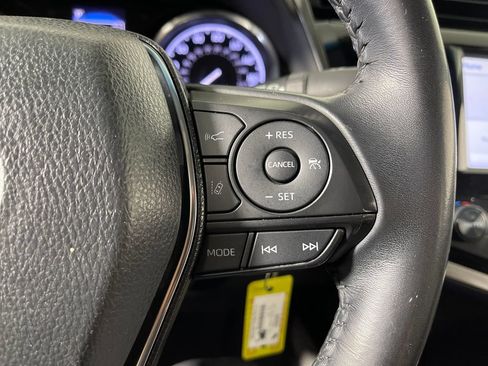Certified 2020 Toyota Camry SE FWD image 27