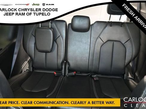 Used 2025 Chrysler Pacifica Select FWD image 29