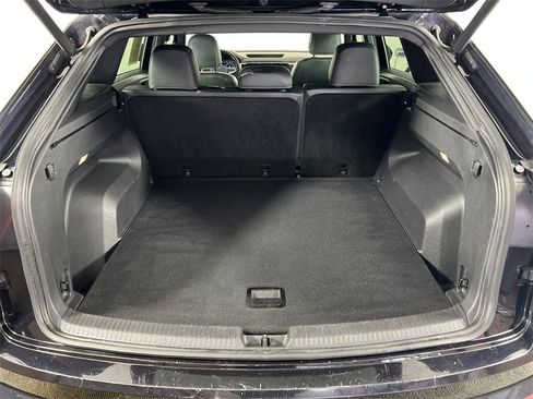 Used 2020 Volkswagen Atlas Cross Sport SEL image 20