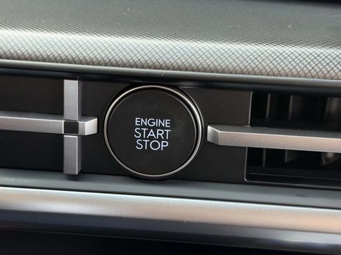 New 2026 Hyundai Santa Fe SEL image 18