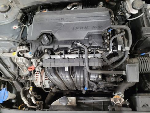 Used 2021 Hyundai Elantra SEL w/ Convenience Package FWD image 30