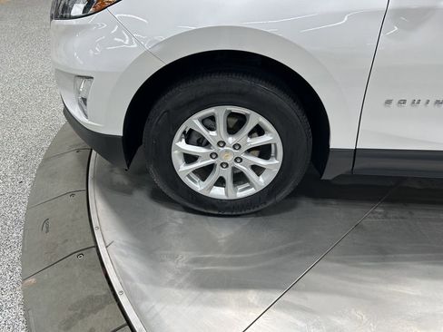 Used 2019 Chevrolet Equinox LT image 33