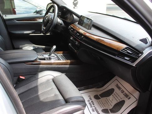 Used 2017 BMW X5 sDrive35i image 9