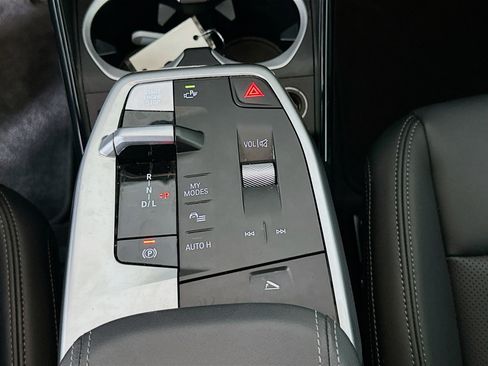 Used 2025 BMW X1 xDrive28i image 24