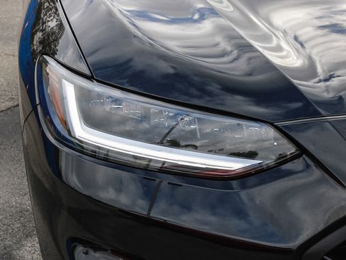 Certified 2025 Honda HR-V Sport image 4