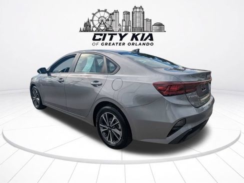 Certified 2024 Kia Forte LXS FWD image 3