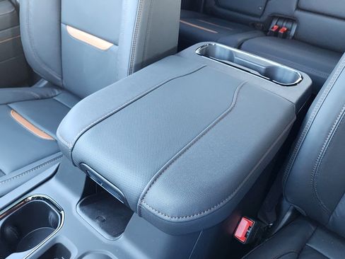 New 2026 GMC Sierra 1500 AT4 w/ AT4 Premium Package image 31