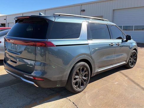 Used 2024 Kia Carnival SX image 2
