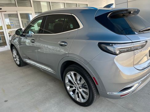 Used 2023 Buick Envision Avenir AWD/4WD image 4