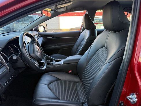 Used 2023 Toyota Camry SE image 24