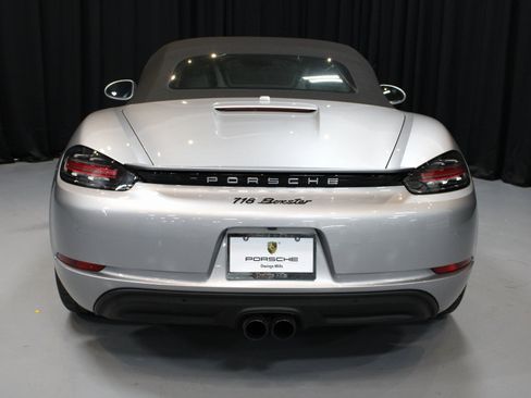 Used 2024 Porsche 718 Boxster image 6
