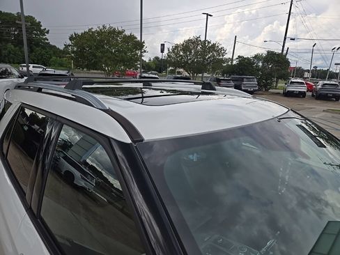 Used 2023 Ford Explorer King Ranch w/ Technology Package AWD/4WD image 5