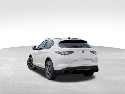 New 2025 Alfa Romeo Stelvio Sprint w/ Convenience Package AWD/4WD image 3
