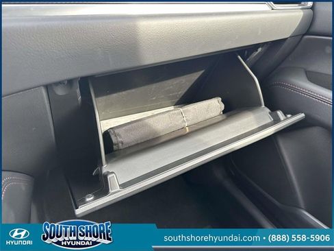 Used 2023 MAZDA CX-5 Carbon Edition image 37