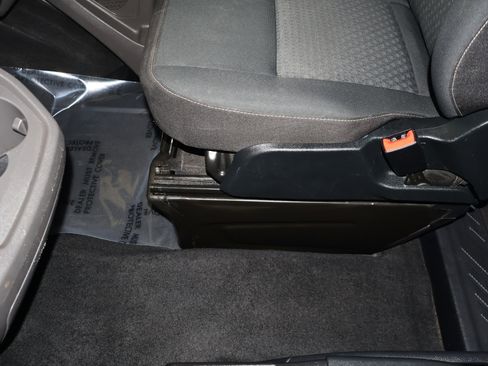 Used 2020 Ford Transit 350 XLT image 32