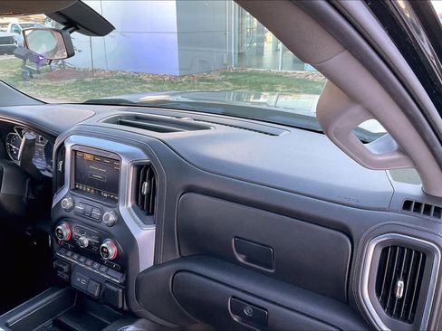 Used 2021 GMC Sierra 1500 Elevation w/ Preferred Package image 18