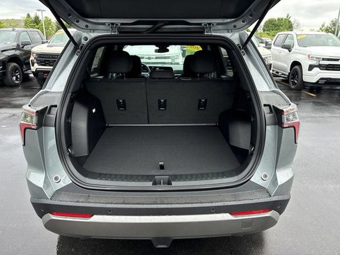 New 2027 Chevrolet Equinox LT AWD/4WD image 19